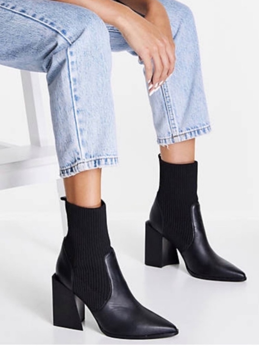 Steve Madden Tackle Sock Bootie Size 7 Black Leather Block Heel Capsule Wardrobe